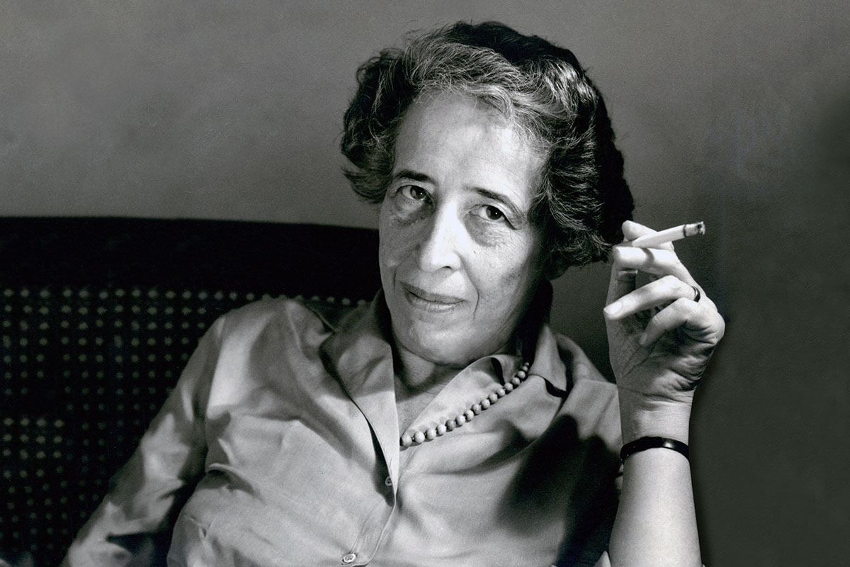arendt smoking classic 3x2 1.jpg